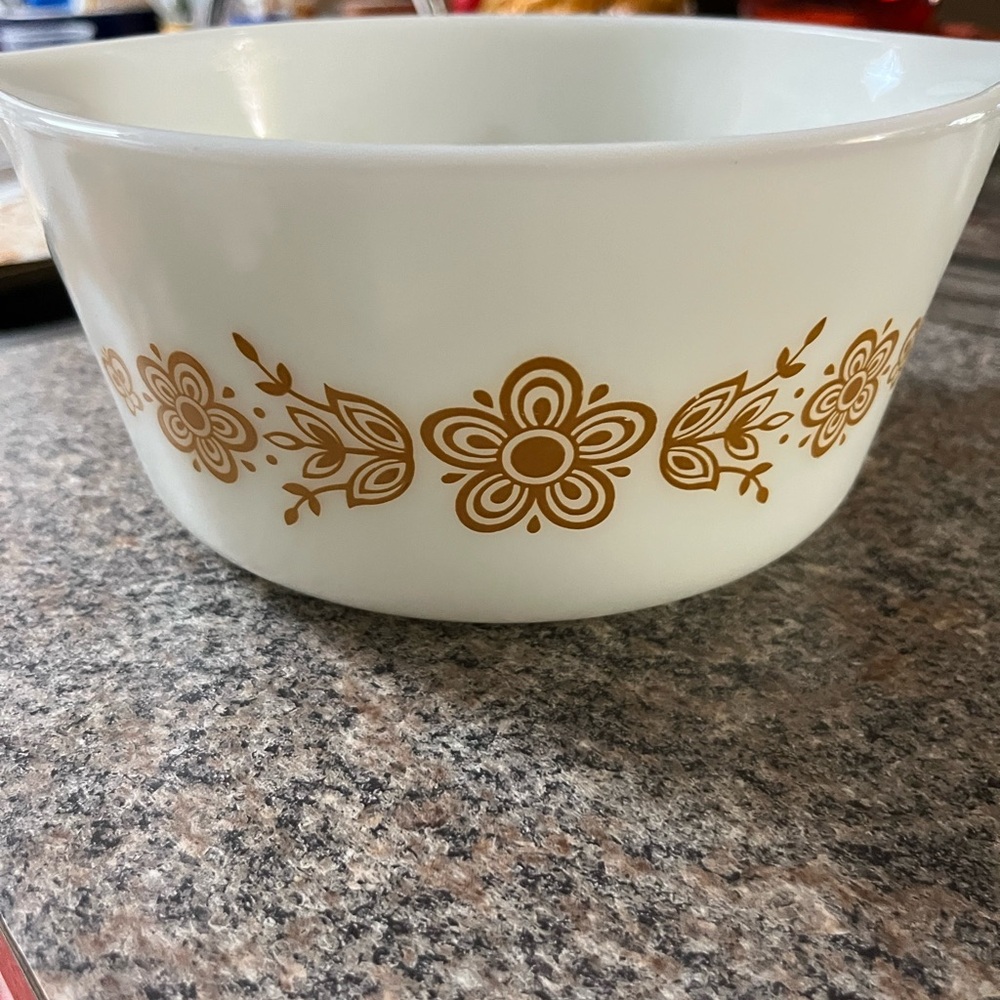 Pyrex White Bowl with Gold Floral Design